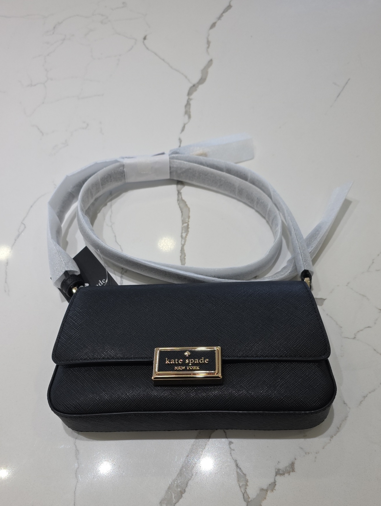 Kate Spade Reegan Mini Flap Crossbody Bag Km532